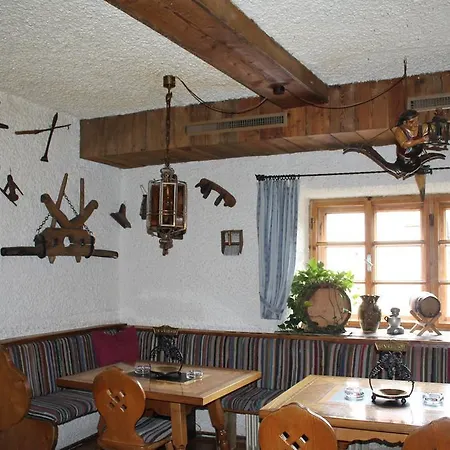 Gasthof Zur Traube Pettneu am Arlberg Exterior photo