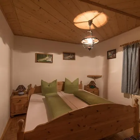 Gasthof Zur Traube Pettneu am Arlberg Exterior photo